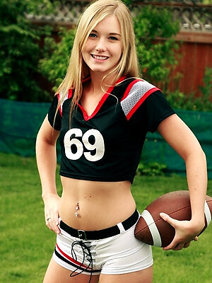 Jewel's SuperBowl Sunday